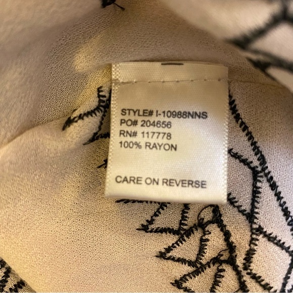 Lovestitch Bohemian Rayon Light Tan Top with Black‎ Zigzag Geometric Design S/M - Picture 7 of 11